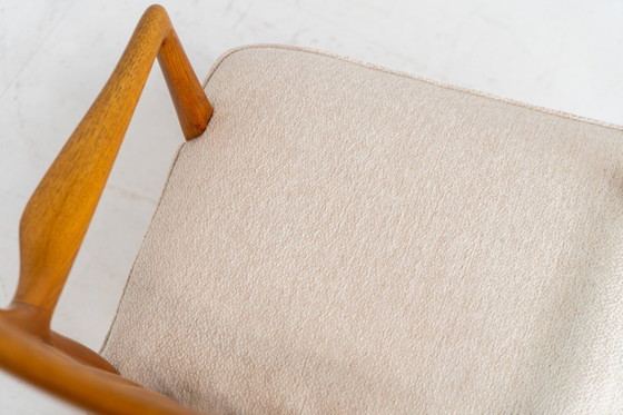 Image 1 of Fauteuil à bascule « ML33 » de Hans J. Wegner pour A. Mikael Laursen (Danemark, années 1950).