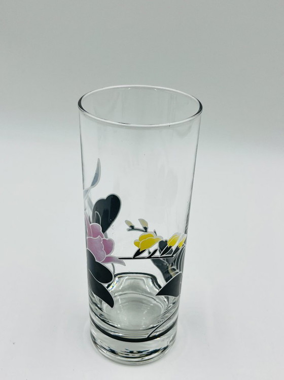 Image 1 of Servizio da caraffa in vetro vintage con decorazioni floreali.
