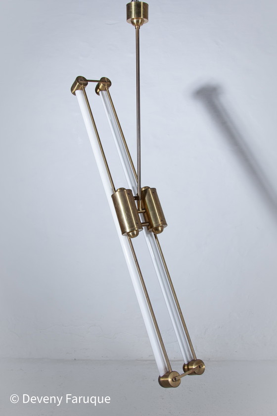 Image 1 of Lámpara colgante de contrapeso de dos tubos de latón Bauhaus, década de 1930, Alemania