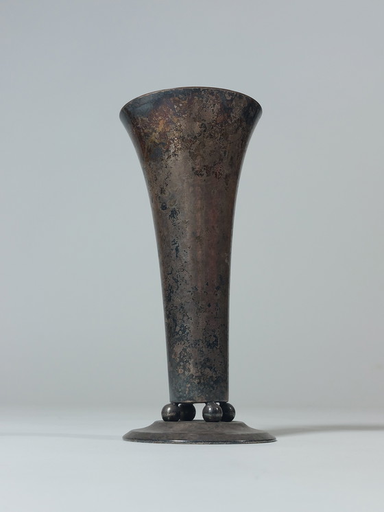 Image 1 of Beautifully patinated silver-plated table vase with ball feet, WMF Art Deco
