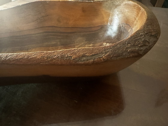 Image 1 of Grande coupe / Vide Poche sculptée en Bois - Artisanat Vintage 38 / 14 cm