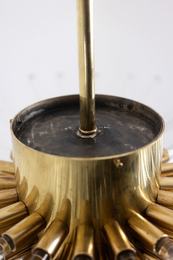 Image 1 of Kronleuchter aus Glasröhren, strahlend. Zeitgenössische Kreation.