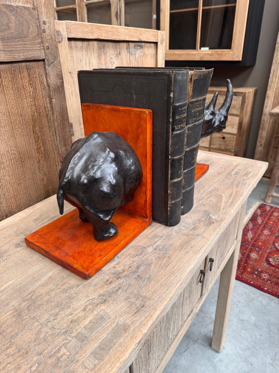 Rhino bookend – Decorative Objects, Leather (photo 4 of 4)