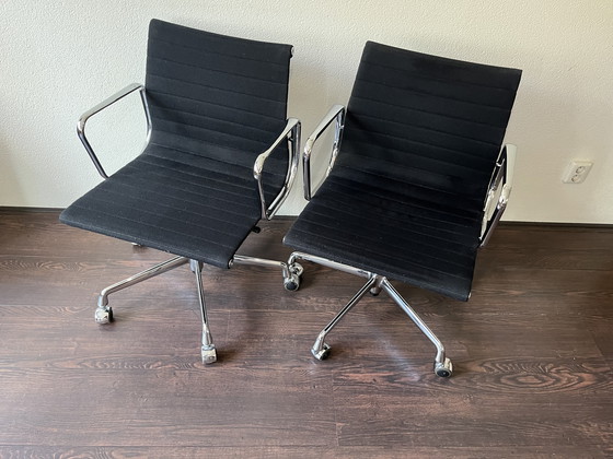 Image 1 of Eames EA108 Set - Schwarz / Chrom - Vitra