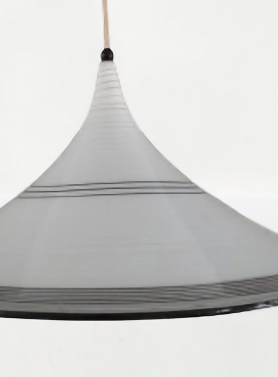 Image 1 of Lampada a sospensione Meblo a forma di cappello da strega Harvey Guzzini