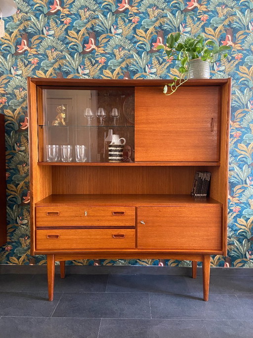 Vintage Wall cabinet/highboard with display case