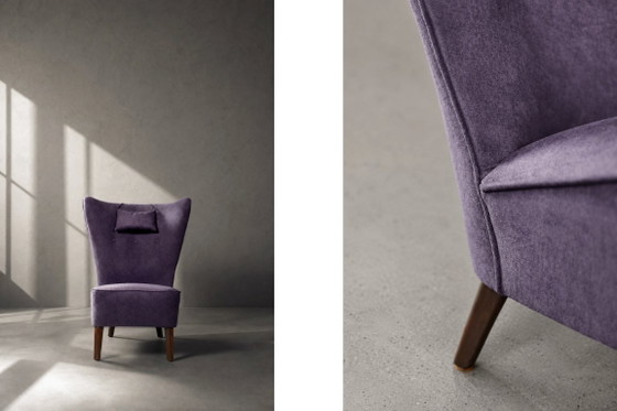 Image 1 of Vintage Scandinavisch-moderne fauteuil met hoge rugleuning, eikenhout en paarse stof, jaren 1950.
