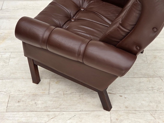 Image 1 of Sillón danés de los años 70, tapizado en cuero marrón original.