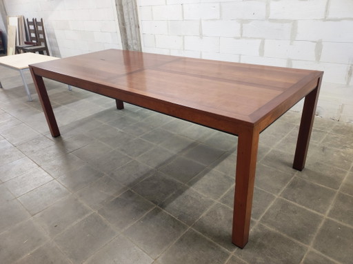 Beautiful Lotus Dias XL cherry wood dining table
