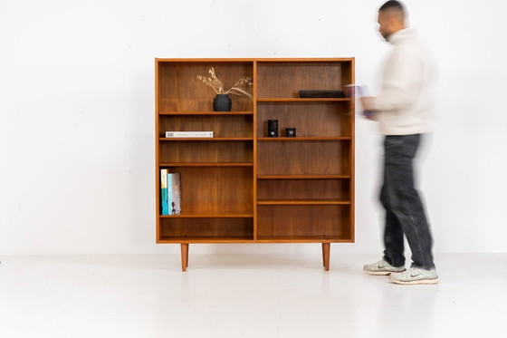 Image 1 of Boekenkast van Poul Hundevad (Denemarken, jaren 1960).