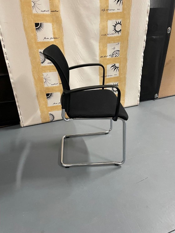 Image 1 of Comfortable office chair