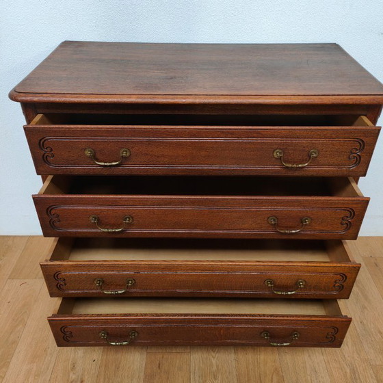 Image 1 of Commode vintage de style campagnard Queen Anne