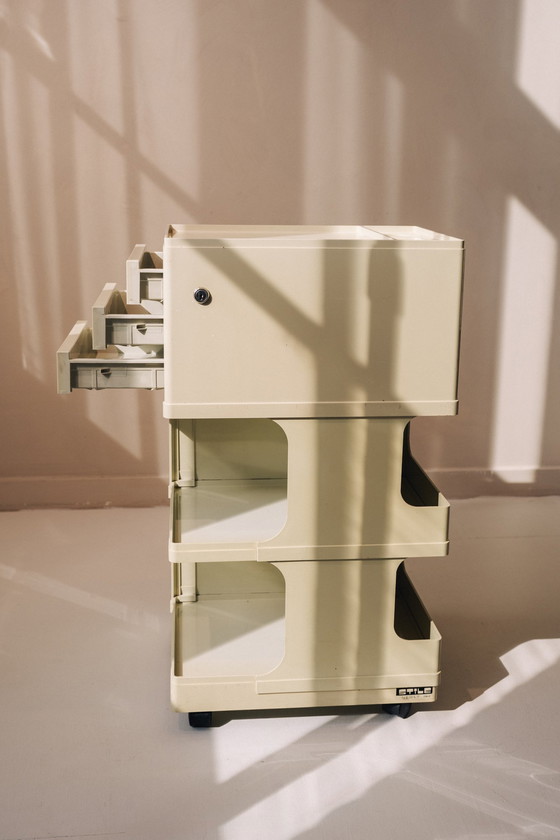 Image 1 of Chariot de rangement de l'ère spatiale par Giovanni Pelis pour Stile Neolt