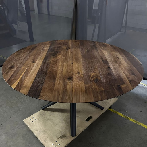 Maro – Bert Plantagie, eettafels