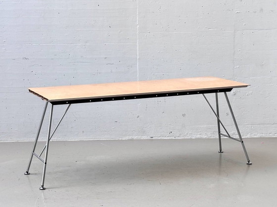Atelier Alinea office desk with metal frame – Dining tables, Wood (photo 5 of 15)