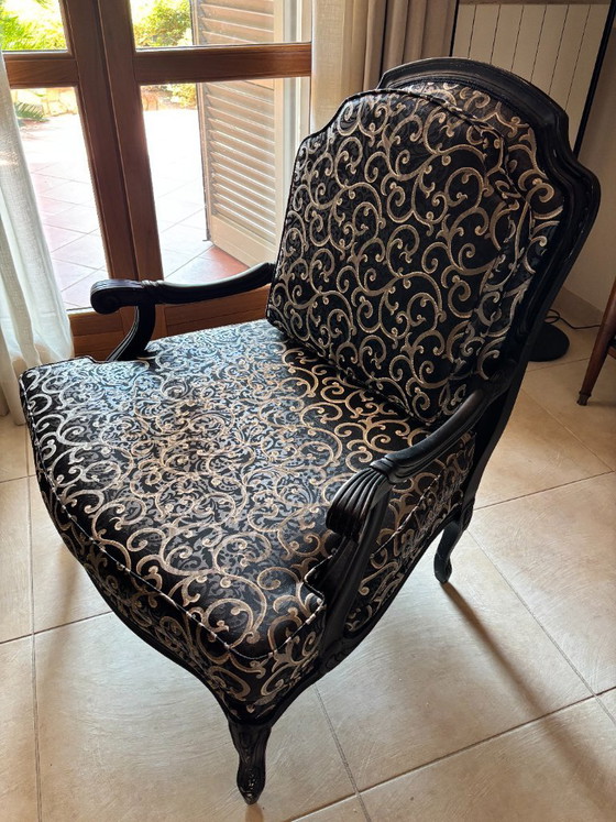 Eugenia Manetti 1935 Classic Carved Armchair – Damask Fabric – Excellent Condition / Eugenia Manetti 1935 (photo 2 of 7)