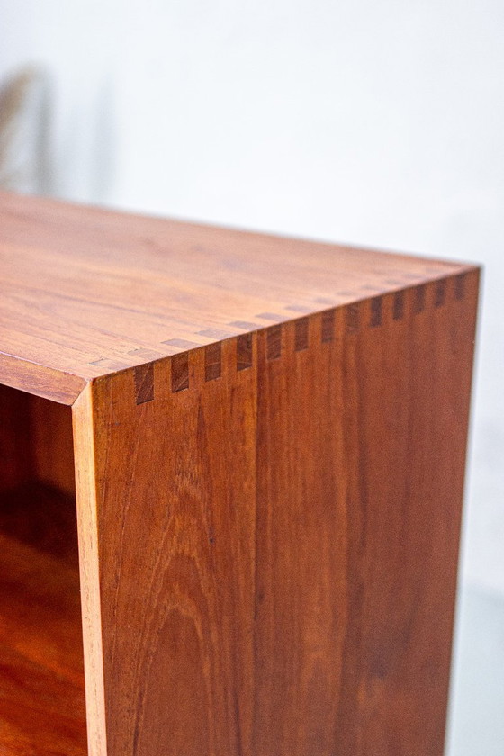 Bibliothèque, commode et buffet Peter Hvidt, style vintage, en teck massif – Wood (photo 9 of 21)