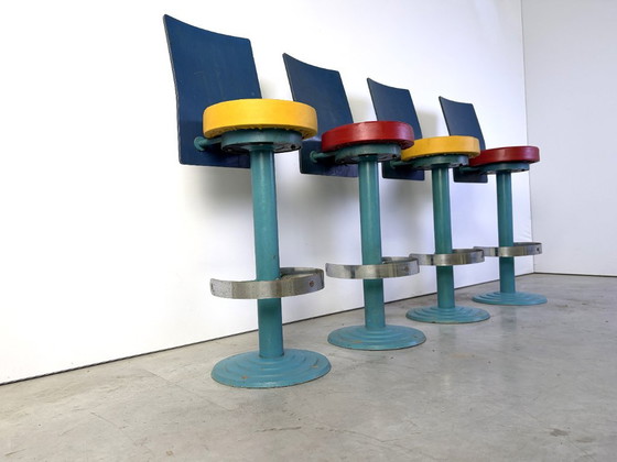 Vintage industrial bar stools, 1980s set of 4 – Barstools, Metal, Wood (photo 8 of 13)