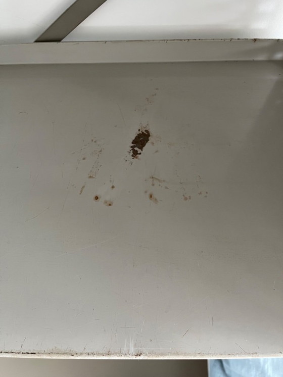 Image 1 of Twee stalen stellingkasten