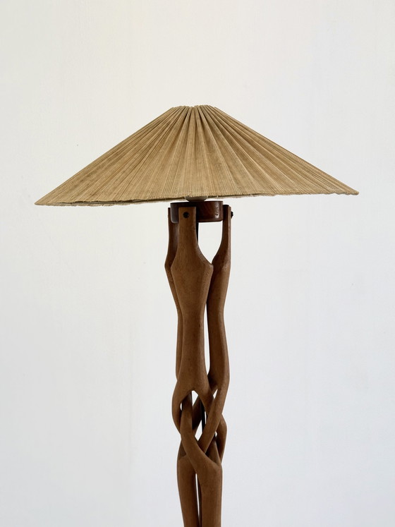 Image 1 of Sculptural hand-carved table lamp made of solid teak wood