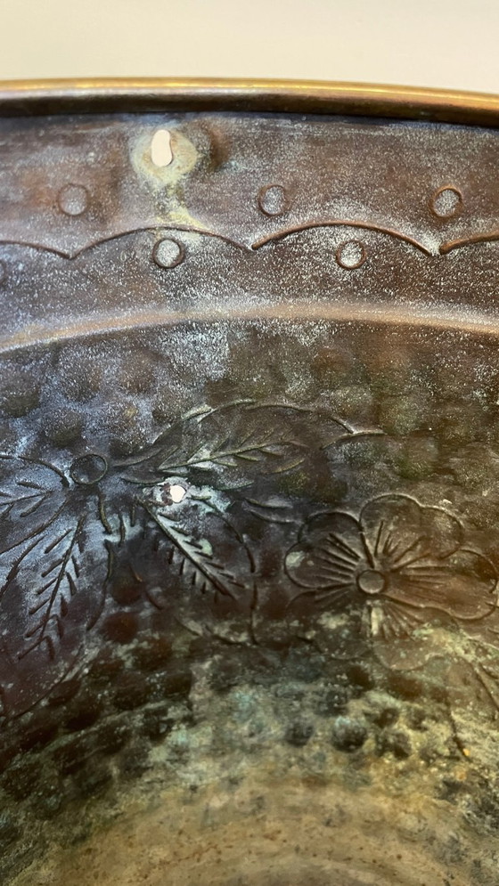 Image 1 of Großer antiker Blumentopf