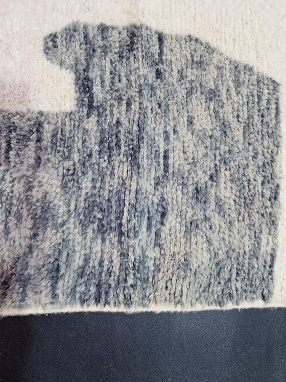 Grand Tapis Berbère en laine naturelle fait main traditionnelle taille 3/4 m – Ahrend, Wool (photo 5 of 8)