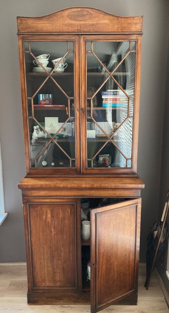 Image 1 of Mobile antico inglese in mogano