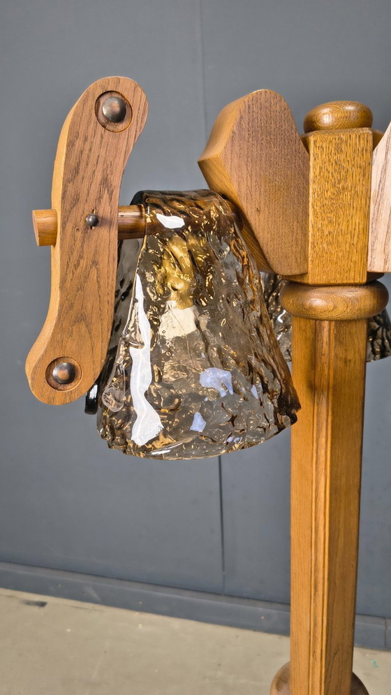 Image 1 of Lampadaire rustique en chêne et verre de Murano, années 1960