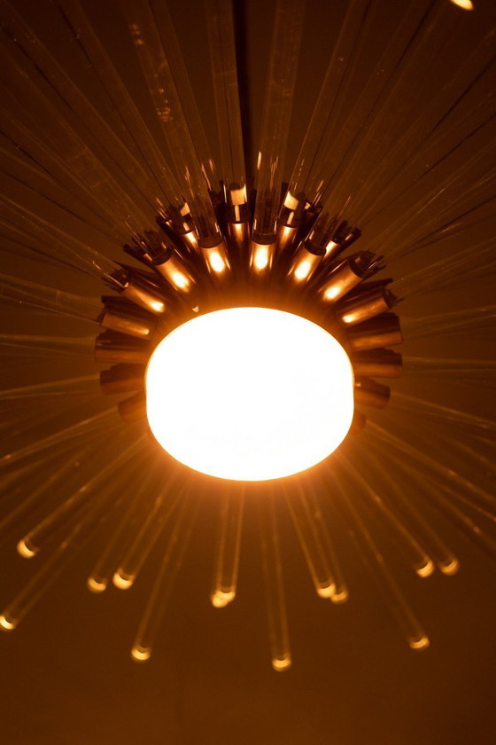 Image 1 of Kronleuchter aus Glasröhren, strahlend. Zeitgenössische Kreation.