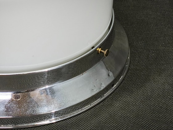 Bauhaus plafondlamp uit de jaren 30 van de vorige eeuw, gemaakt van chroom en opaalglas, Tsjechoslowakije. (photo 5 of 9)
