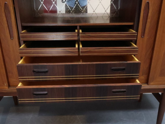 Image 1 of Grande parete attrezzata danese | Ante scorrevoli | Teak |