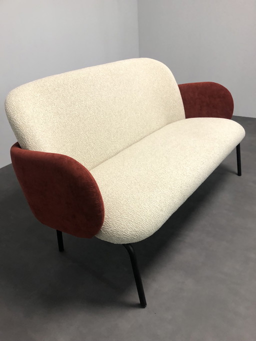 Unieke sofa bank Rianne Koens model Dost