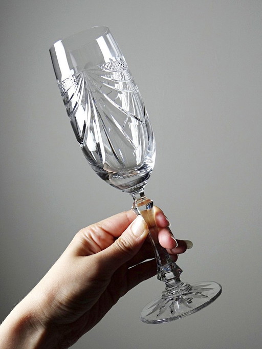 Set von 6 Champagnergläsern aus handgeschliffenem Lothringer Kristall