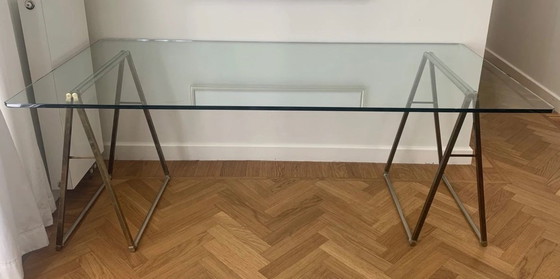 Image 1 of Table à tréteaux en laiton Peter Ghyczy