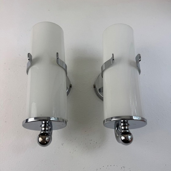 Image 1 of COPPIA DI APPLIQUE VINTAGE "DELMAS" IN OPALINE