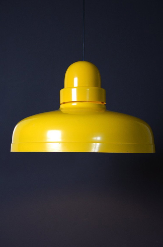 Image 1 of Lámpara colgante antigua de metal amarillo – década de 1970 – totalmente restaurada