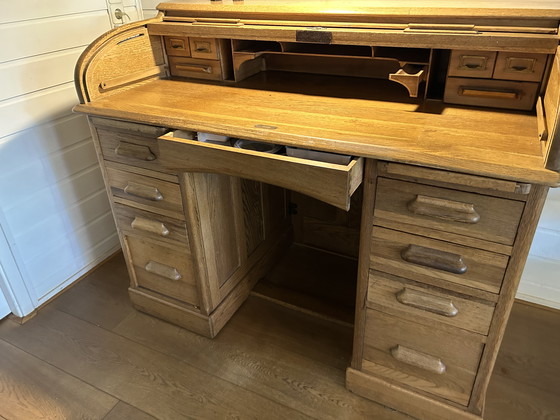 Image 1 of Antiker englischer Sekretär