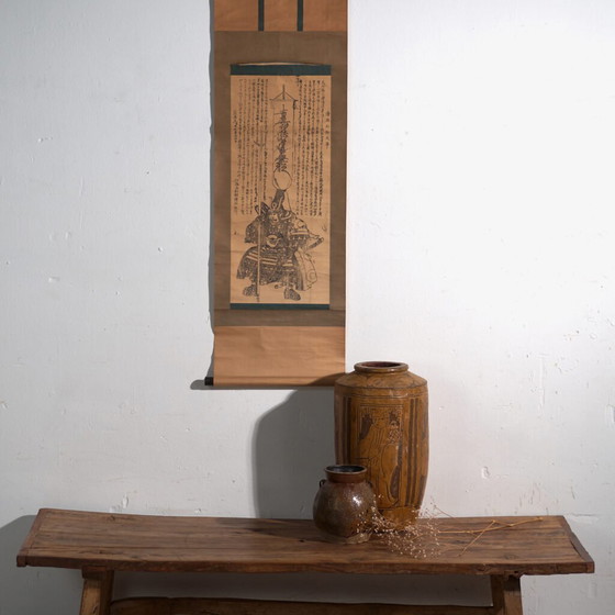 Antico kakejiku giapponese di un guerriero samurai in xilografia su carta – Giappone, c. 1890 (photo 4 of 40)