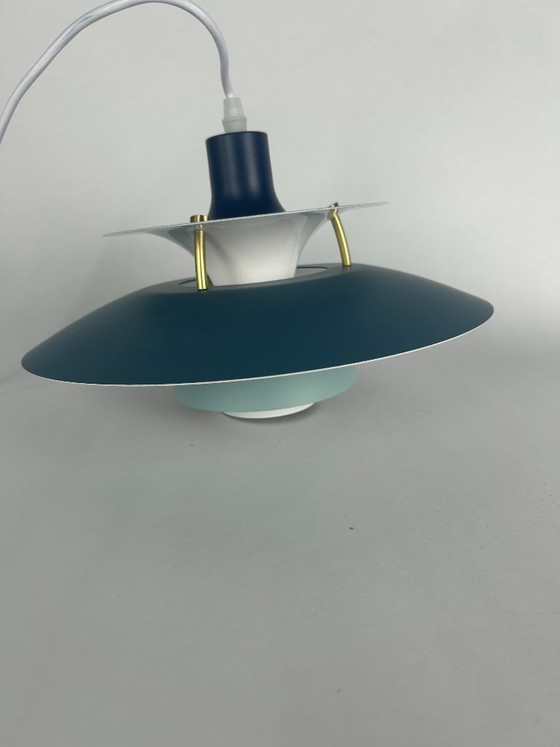 Louis Poulsen PH5 Hues of Blue – Hanglampen, Aluminium, Brass (photo 3 of 8)