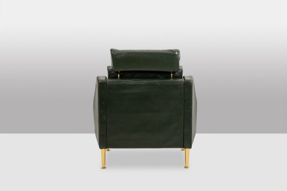 Image 1 of Airborne. Een paar groene leren fauteuils. Jaren 50.