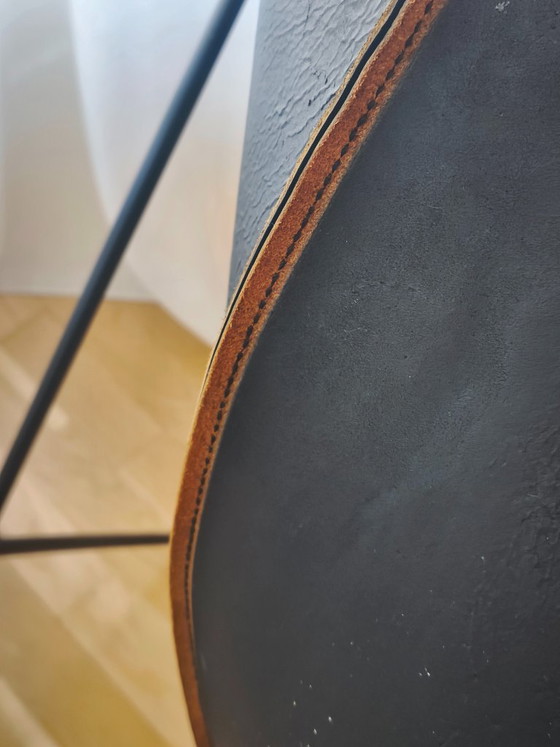 Iconic Mid-Century Modern BKF / Butterfly Chair (La Oca 90s) – Sillas y sillones, Leather, Metal (photo 5 of 6)