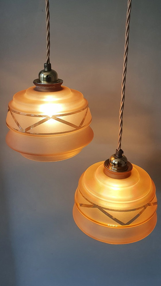 Image 1 of Set Vintage hanglampen - rose opaline glas met frosted textuur en decoratie