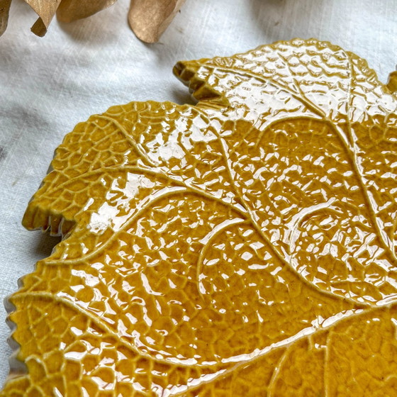 Vintage ochre earthenware dish AEGITNA Vallauris 1950s/60s – Crockery, Retro (photo 4 of 10)