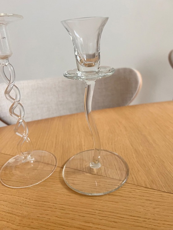 Image 1 of Candelabro de cristal transparente de forma orgánica.