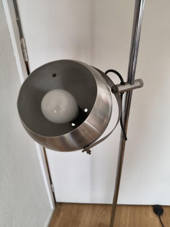 Lampadaire Vintage Space Age Eyeball – Années 70 (2 lumières) – Aluminium, Métal (photo 4 of 12)