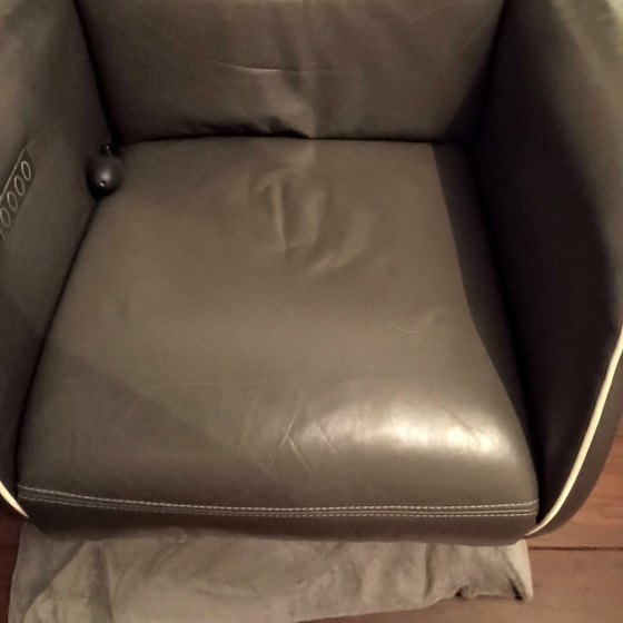 Image 1 of Relaxsessel, auffällig braun, extra klein