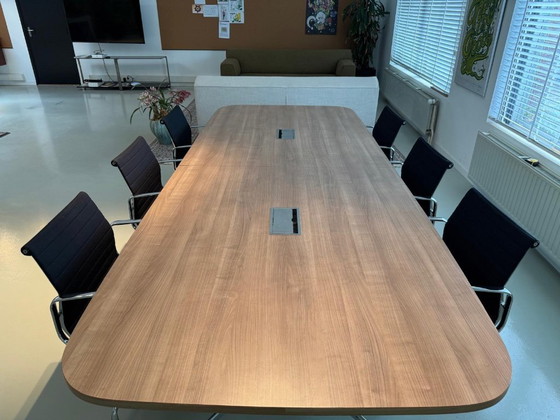 Image 1 of Vergader set Eames: Segmented table + 6 stoelen EA108