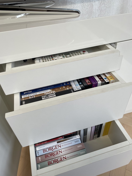 Image 1 of Dressoir Hoogglans 9010 Jan des Bouvrie