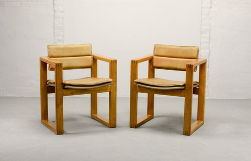 Mid-Century Pair of Dutch Design Camel Leather Cubic Pinewood Side Chairs by Ate van Apeldoorn for Houtwerk Hattem. 1960s.