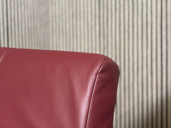 Rolf Benz 332 Set Sofas Leather Bordeaux Red 200x90 CLEANED, Seating area (photo 10 of 11)
